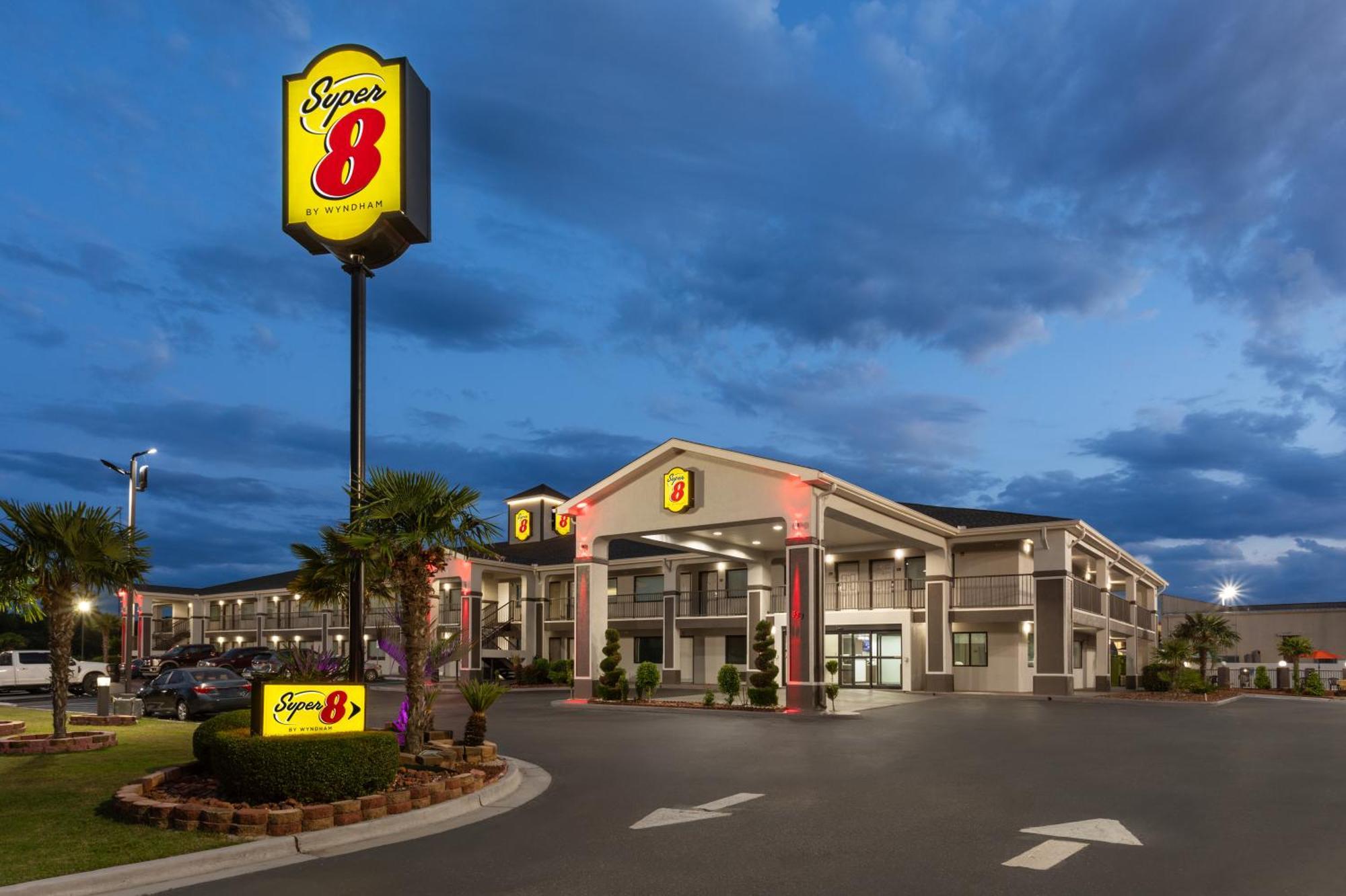 Super 8 By Wyndham Prattville Montgomery Dış mekan fotoğraf