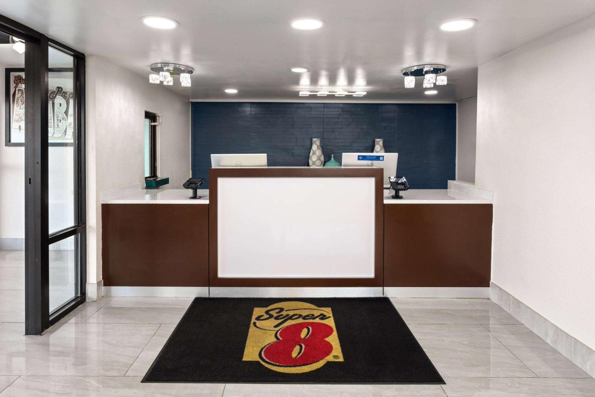 Super 8 By Wyndham Prattville Montgomery Dış mekan fotoğraf
