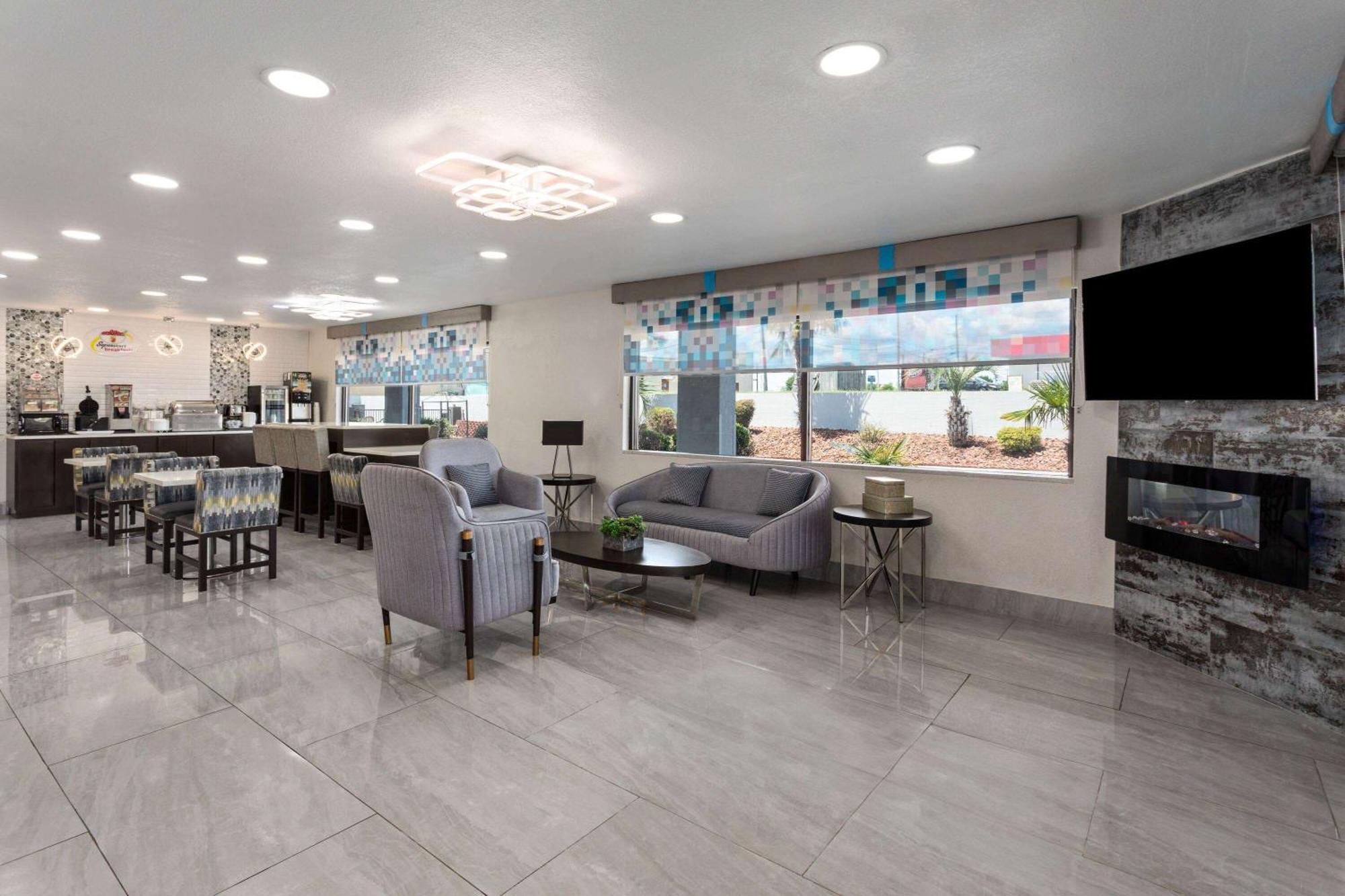 Super 8 By Wyndham Prattville Montgomery Dış mekan fotoğraf